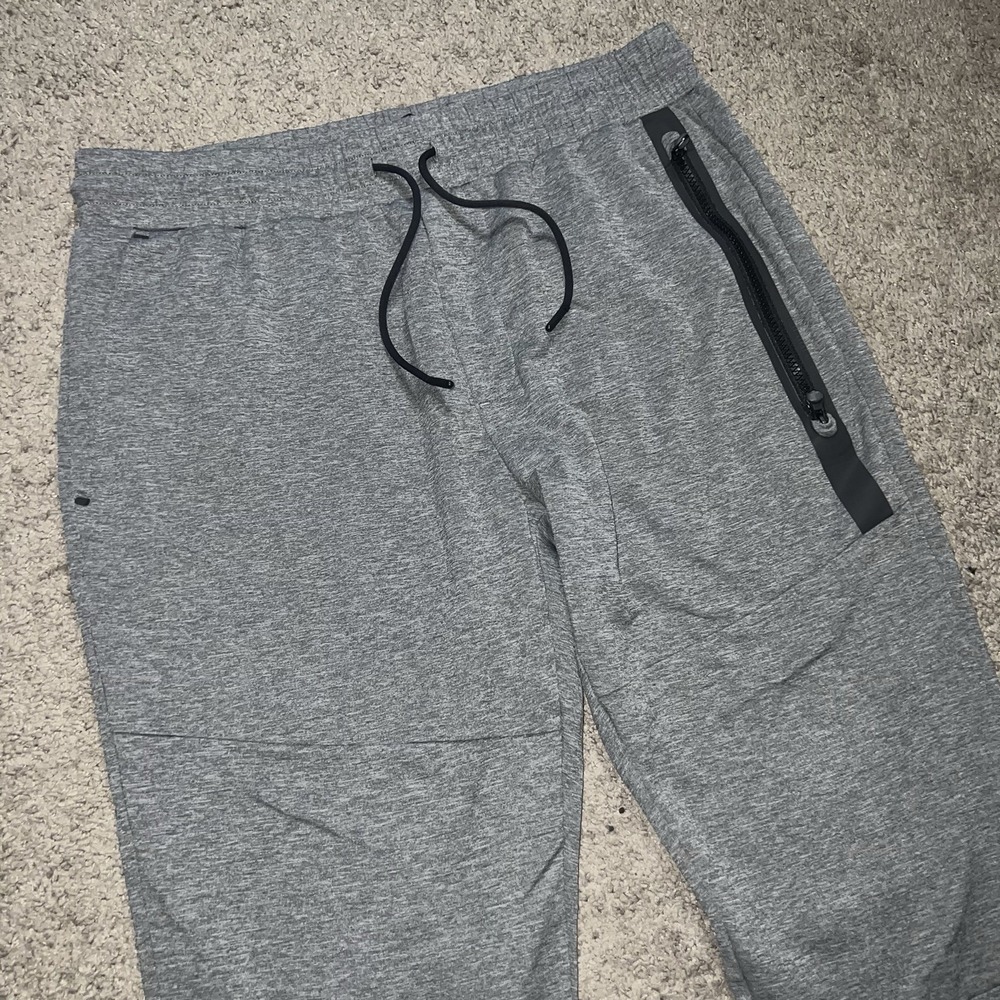 Greyson Sequoia Jogger Mens Large Stretch Gray Golf Performance Pants $198